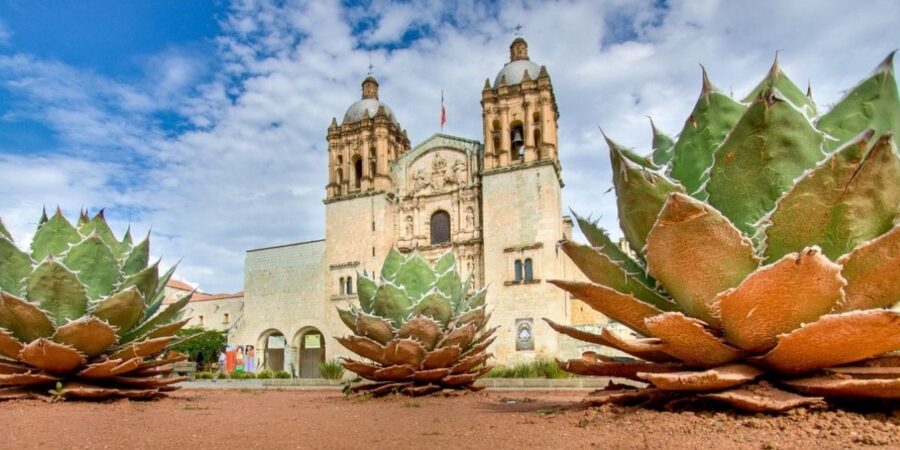 ¿Qué lugares turísticos, playas y platillos disfrutar en Oaxaca, México, en 2026?