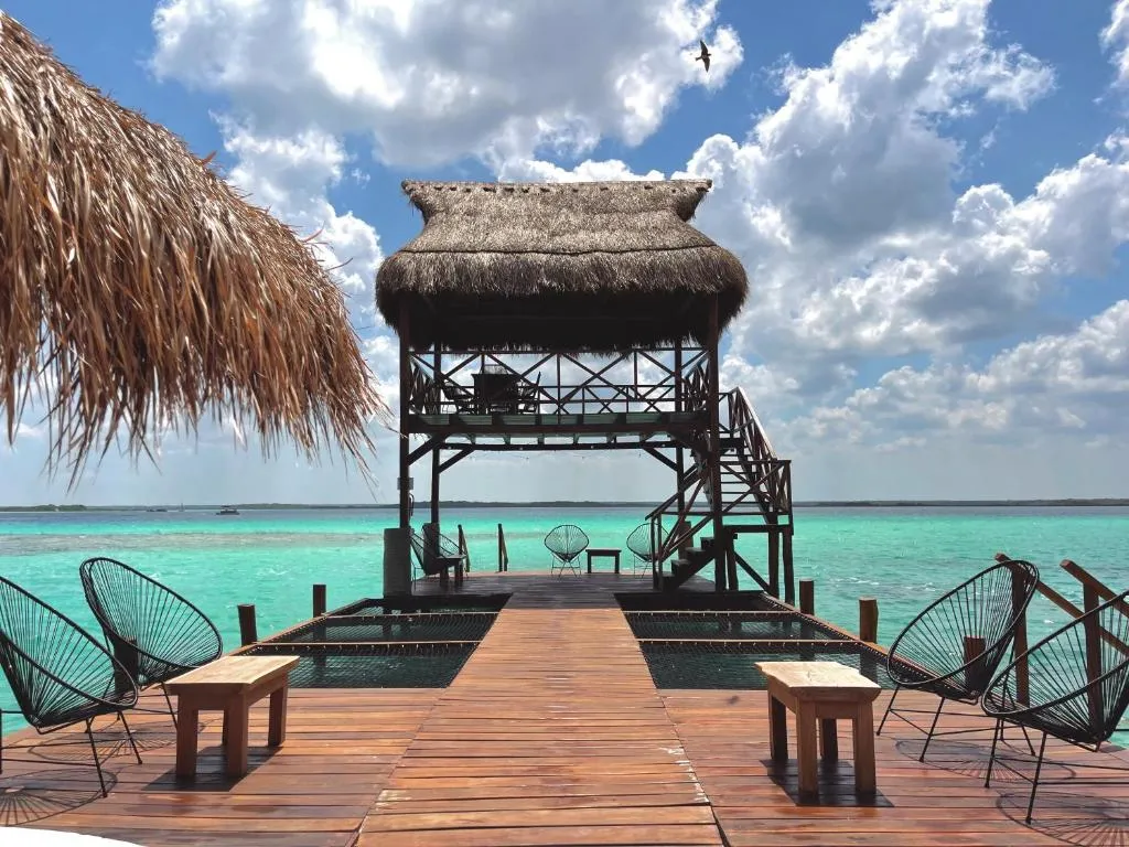 Viajes a Bacalar: Guía de Atractivos en la Laguna de los 7 Colores