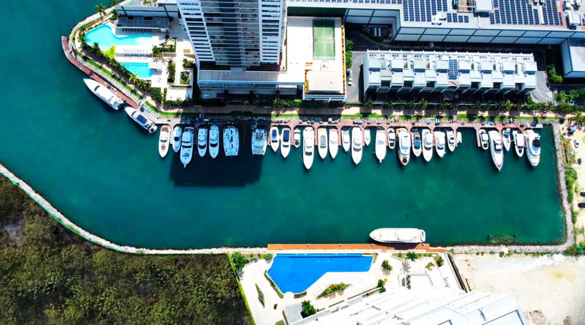 Marina Puerto Cancún