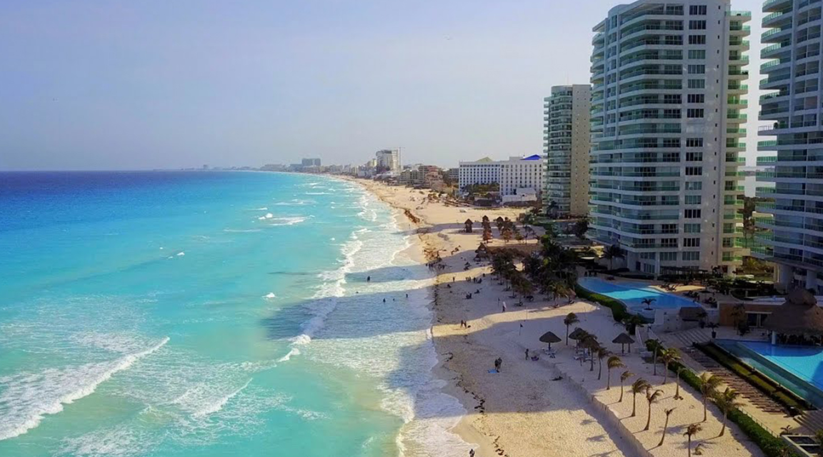 Playa Chac Mool