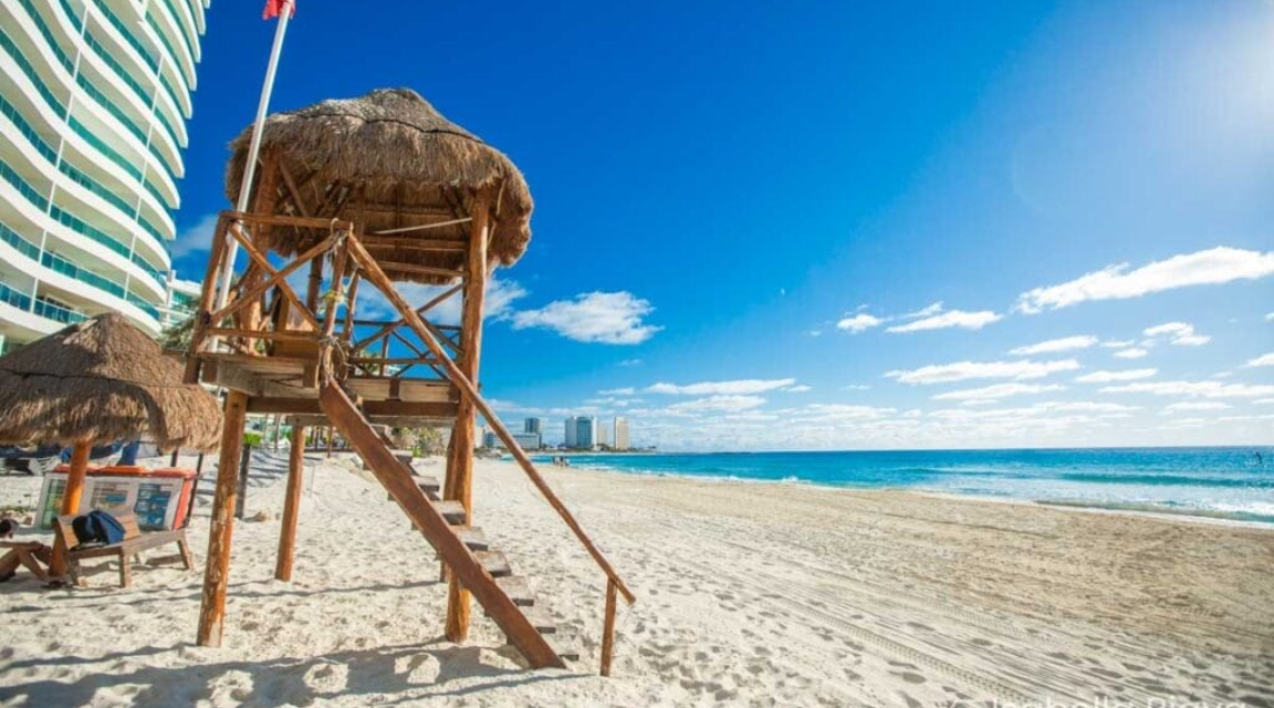 Playa Chac Mool