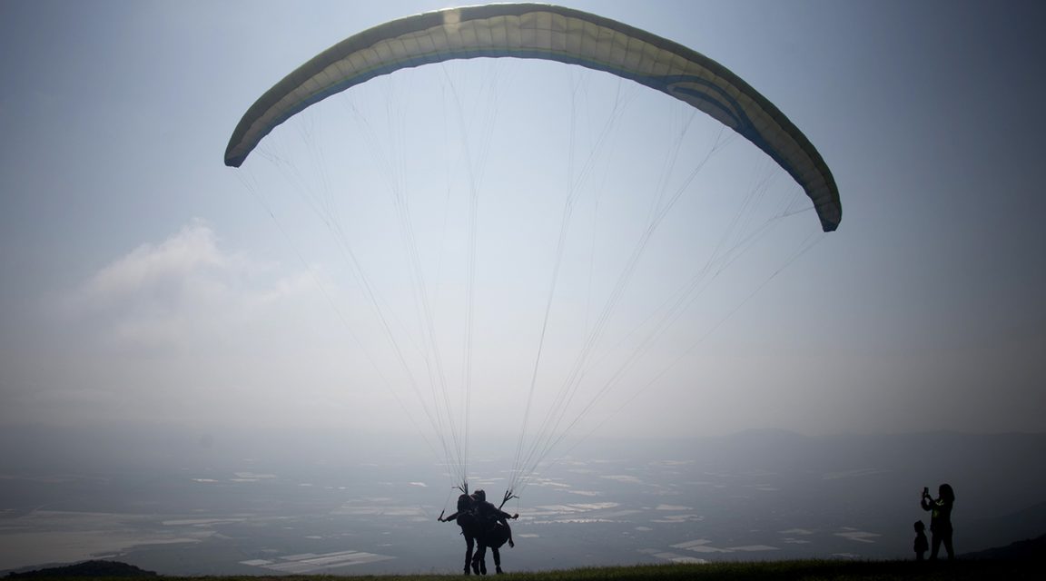 Vuelos Tandem en Parapente Aventuras La Ceja