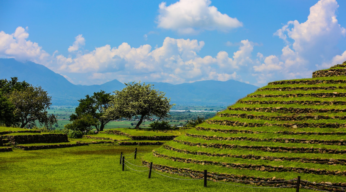 Guachimontones