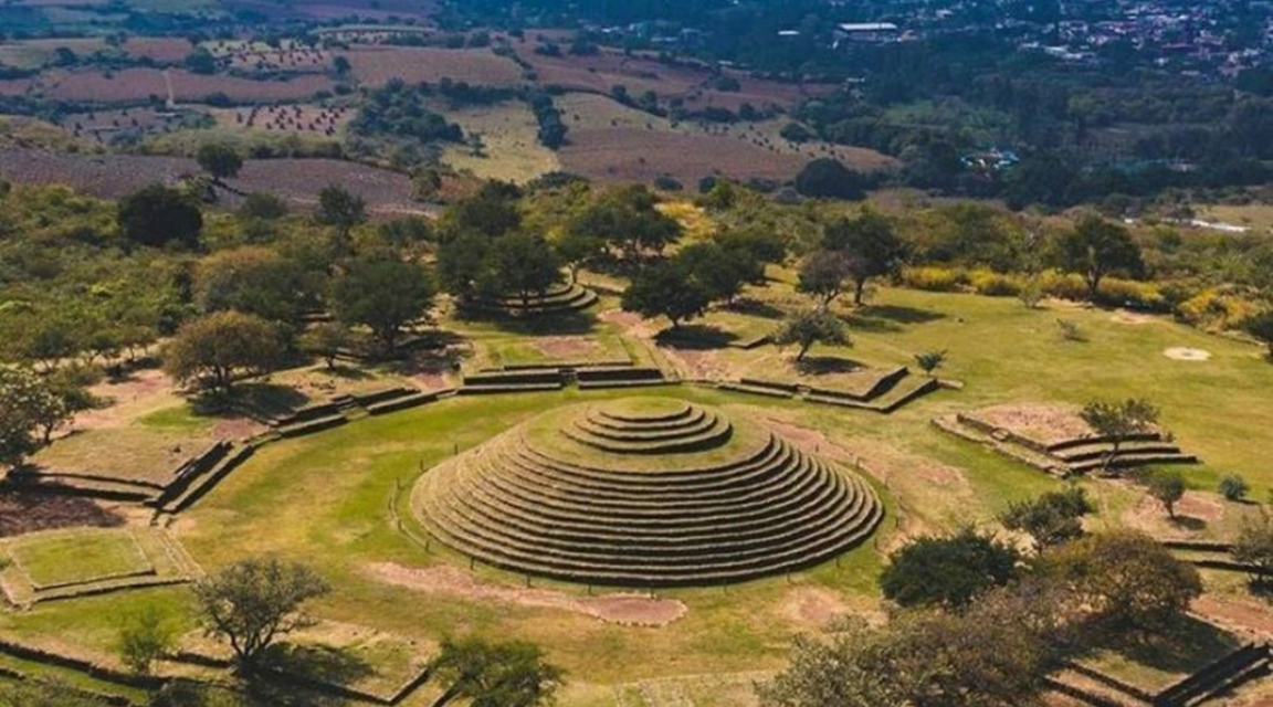 Guachimontones