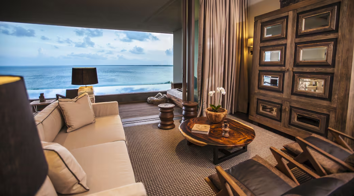 NIZUC Resort & Spa